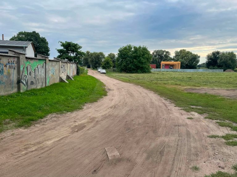Strefa turystyczna przy ruinach zamku w Szubinie wciąż czeka na finał
